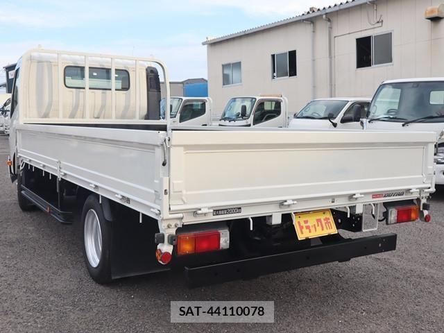 Hino DUTRO 2020-07 1742372-6