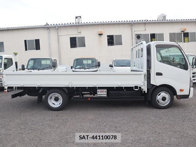 Hino DUTRO 2020-07 1742372-7