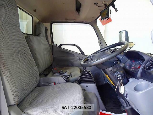 Hino DUTRO 2018-05 1742265-5