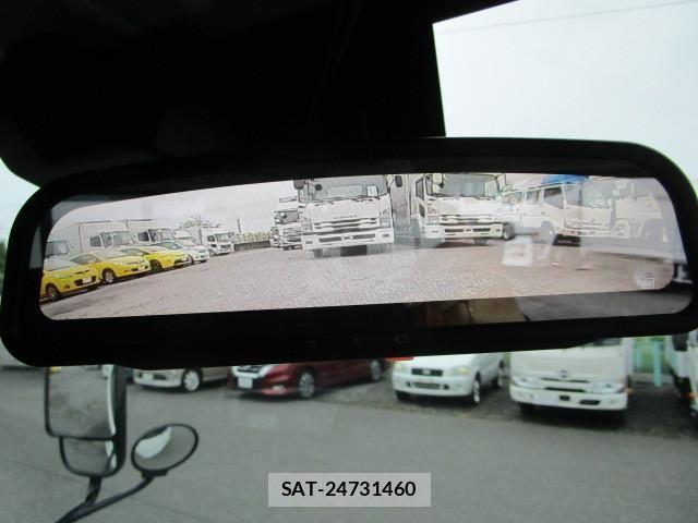 Hino DUTRO 2025-04 1742238-16