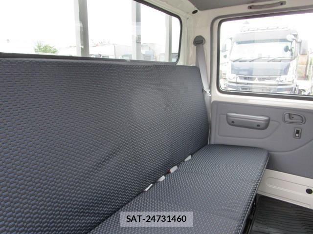Hino DUTRO 2025-04 1742238-25