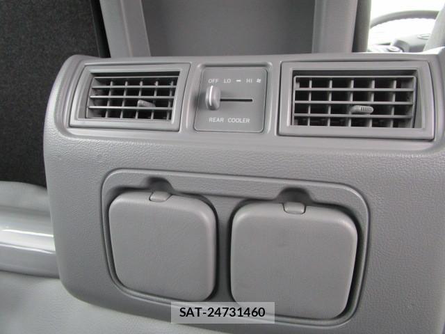 Hino DUTRO 2025-04 1742238-27