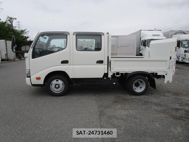 Hino DUTRO 2025-04 1742238-4