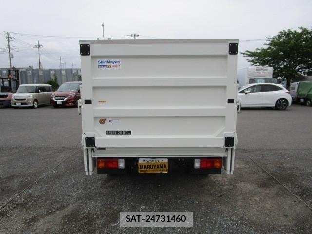 Hino DUTRO 2025-04 1742238-6