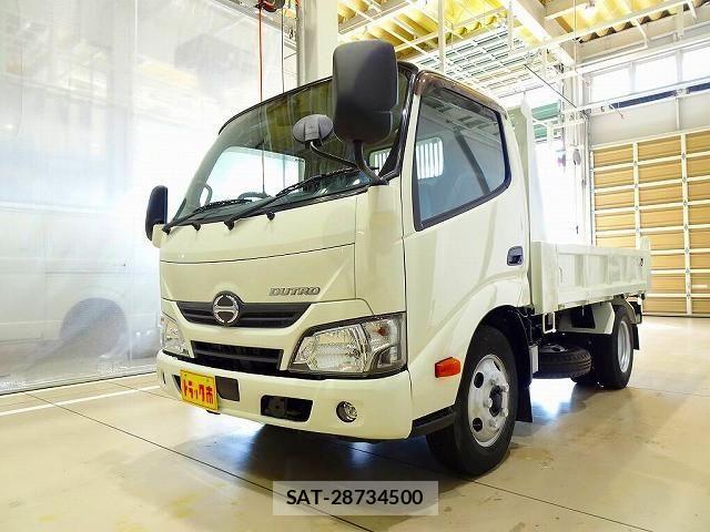 Hino DUTRO 2017-06 1742409-0