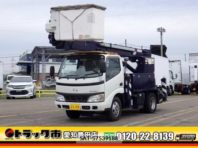 Hino DUTRO 2006-01 1742447-0