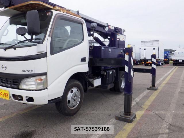 Hino DUTRO 2006-01 1742447-14