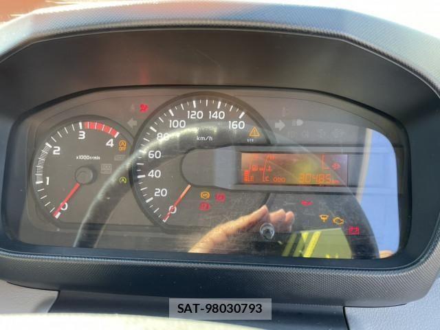Hino DUTRO 2012-06 1742444-22