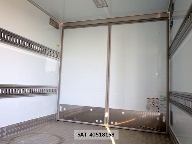 Hino DUTRO 2021-01 1742236-11