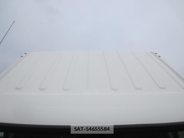 Hino DUTRO 2020-01 1742380-18