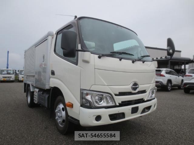 Hino DUTRO 2020-01 1742380-1