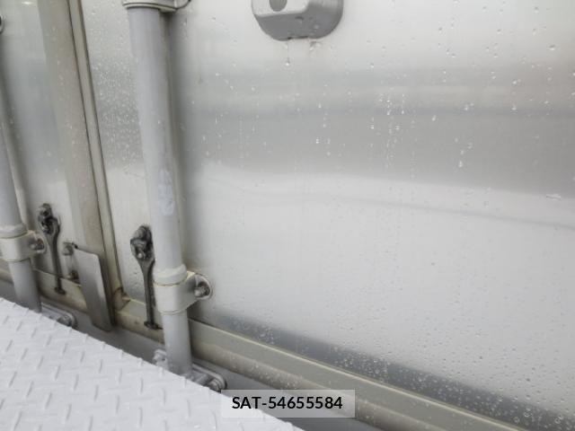 Hino DUTRO 2020-01 1742380-23