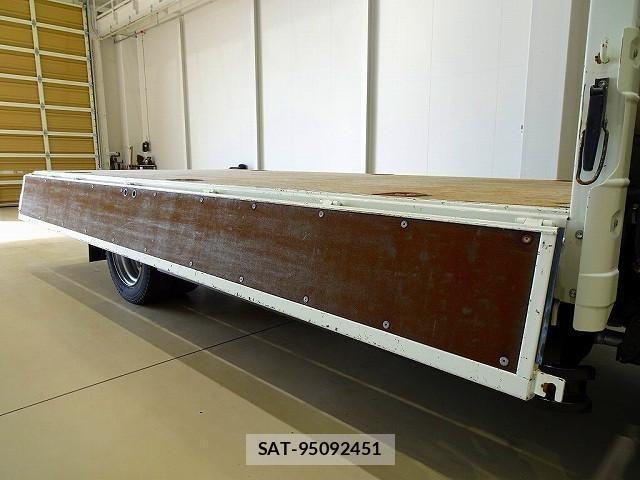 Hino DUTRO 2020-08 1742342-24