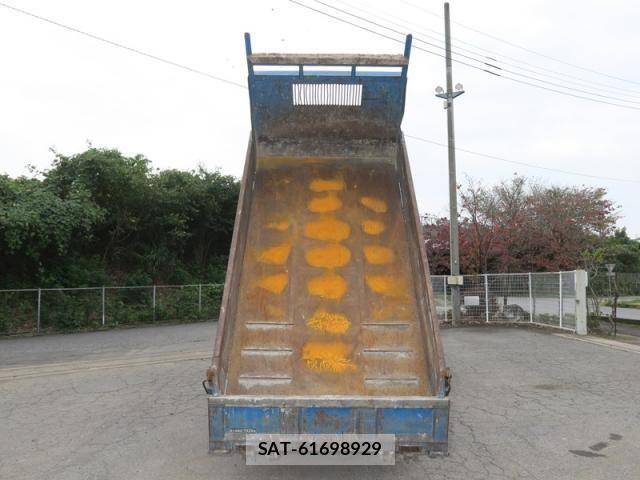 Hino DUTRO 2015-06 1824068-9