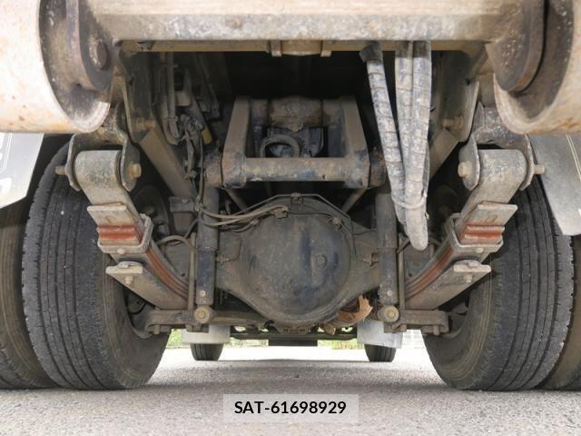 Hino DUTRO 2015-06 1824068-22
