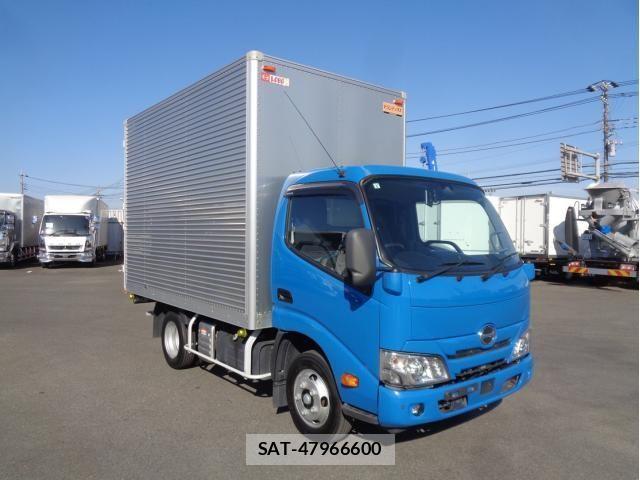 Hino DUTRO 2022-01 1824063-0