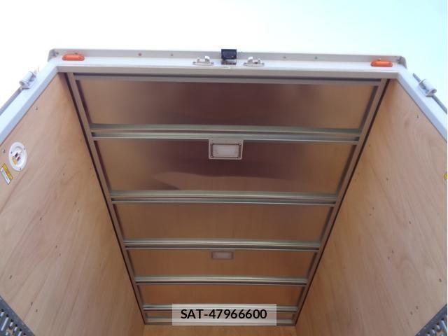 Hino DUTRO 2022-01 1824063-5