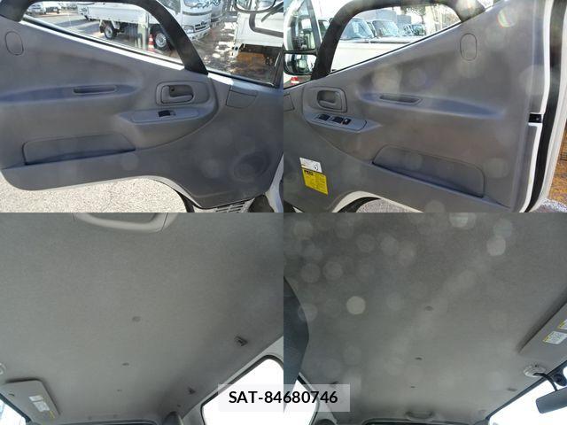 Hino DUTRO 2015-03 1903558-12