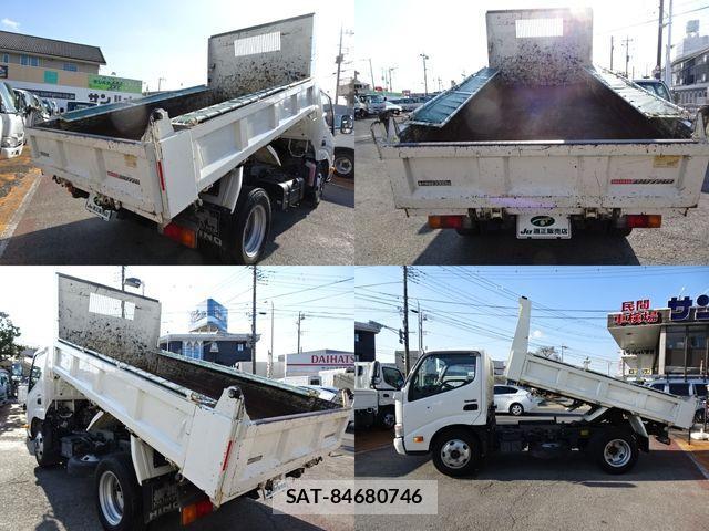 Hino DUTRO 2015-03 1903558-2