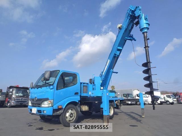 Hino DUTRO 2015-03 1931660-8