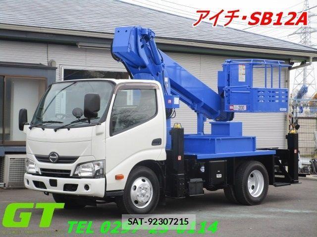 Hino DUTRO 2016-08 2008432-0