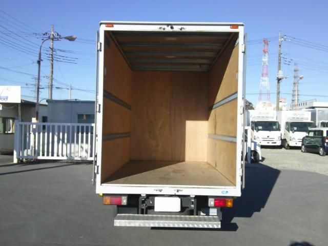 Hino DUTRO 2022-06 2018155-8