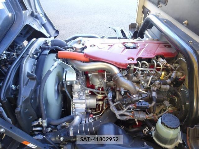 Hino DUTRO 2024-02 2078639-13