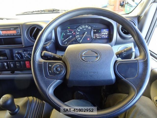 Hino DUTRO 2024-02 2078639-18