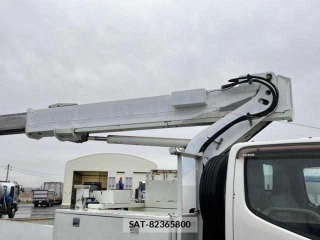 Hino DUTRO 2009-10 2078705-11