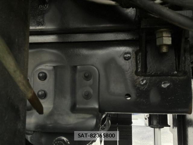 Hino DUTRO 2009-10 2078705-14
