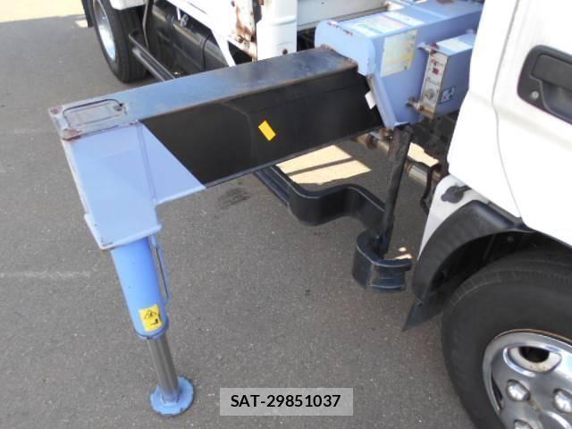 Hino DUTRO 2000-09 2078695-10