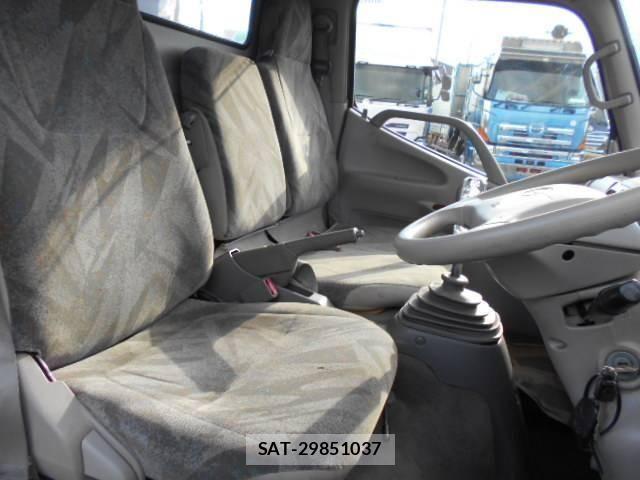 Hino DUTRO 2000-09 2078695-13