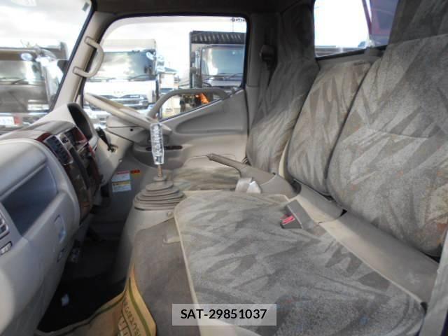 Hino DUTRO 2000-09 2078695-16