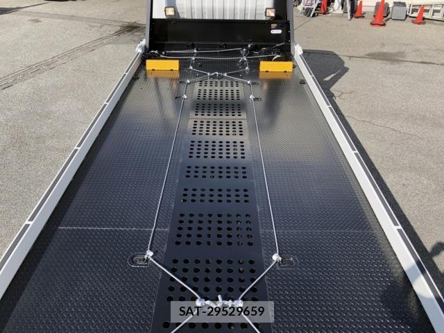 Hino DUTRO 2025-04 2078612-17