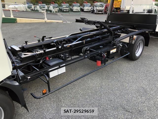 Hino DUTRO 2025-04 2078612-26