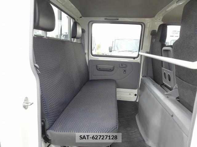 Hino DUTRO 2023-12 2078675-12