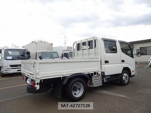 Hino DUTRO 2023-12 2078675-2