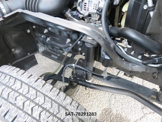Hino DUTRO 2018-04 2208296-19