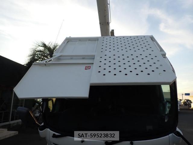 Hino DUTRO 2013-05 2208300-18