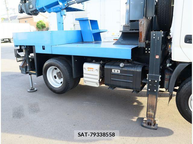 Hino DUTRO 2020-01 2208293-14