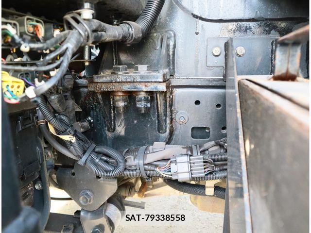 Hino DUTRO 2020-01 2208293-18
