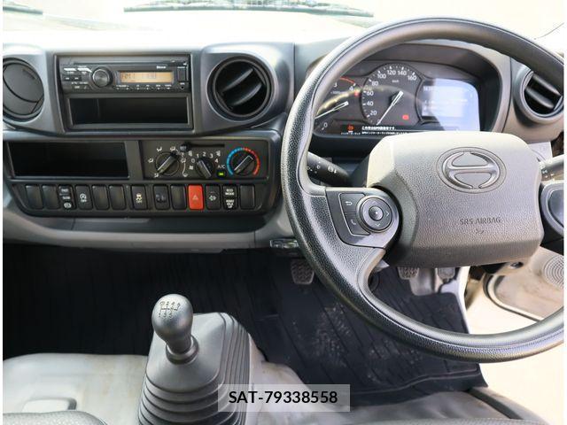 Hino DUTRO 2020-01 2208293-22