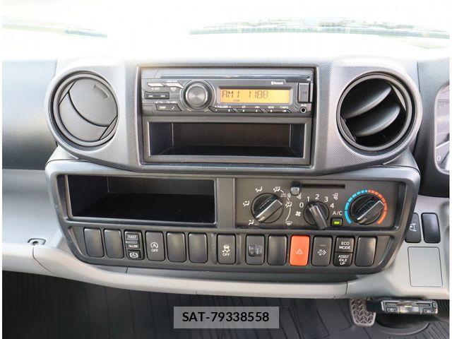 Hino DUTRO 2020-01 2208293-24