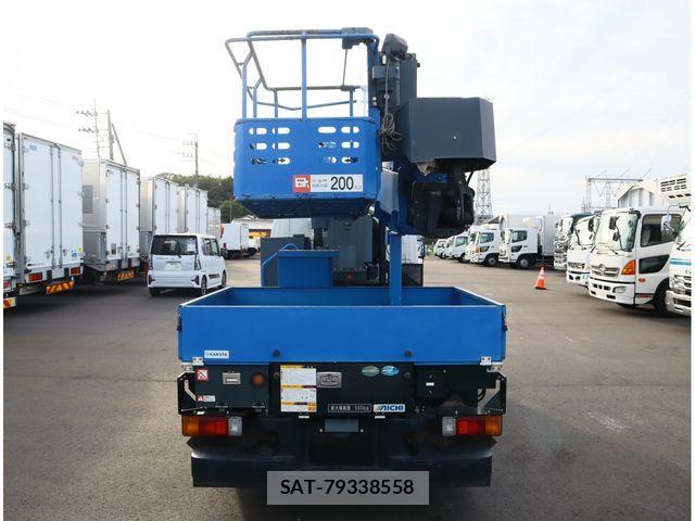 Hino DUTRO 2020-01 2208293-3
