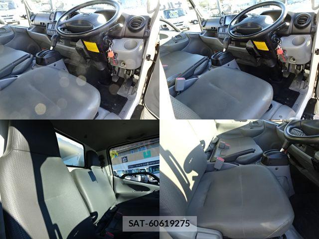 Hino DUTRO 2018-11 2247620-19