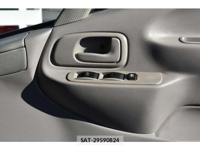 Hino DUTRO 2008-05 2299045-9