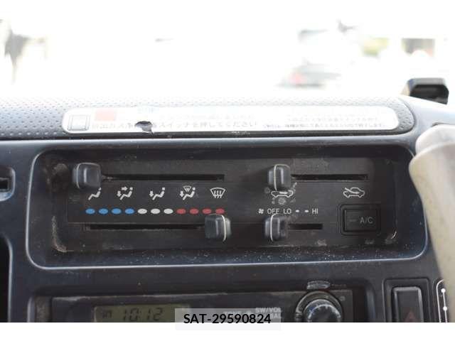 Hino DUTRO 2008-05 2299045-10