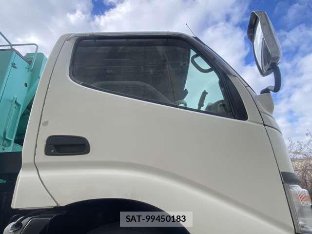 Hino DUTRO 2007-06 2316282-18