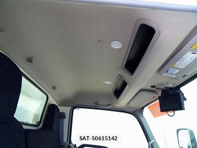 Hino DUTRO 2020-08 2316260-14