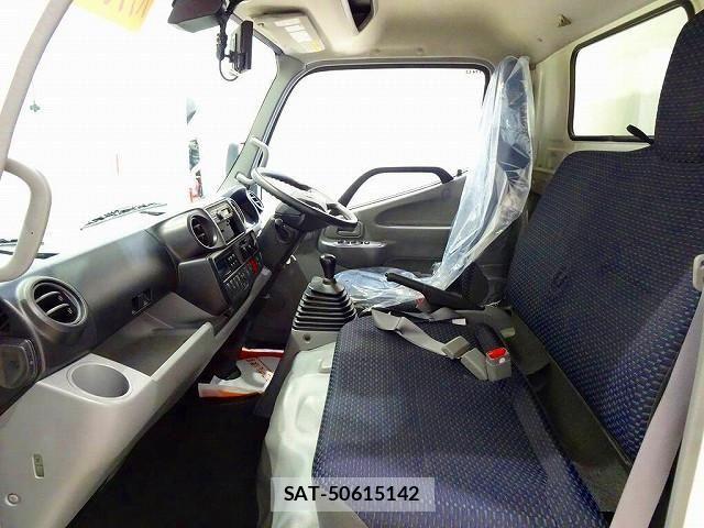 Hino DUTRO 2020-08 2316260-7